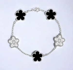 CloveLux™ Clover Bracelet