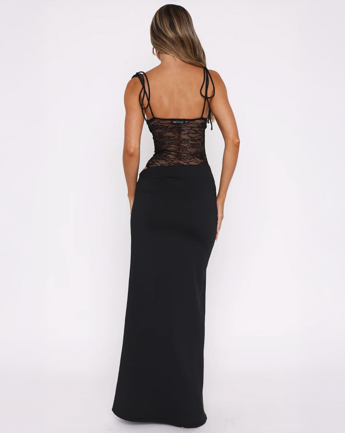 Luna Lace Maxi Dress